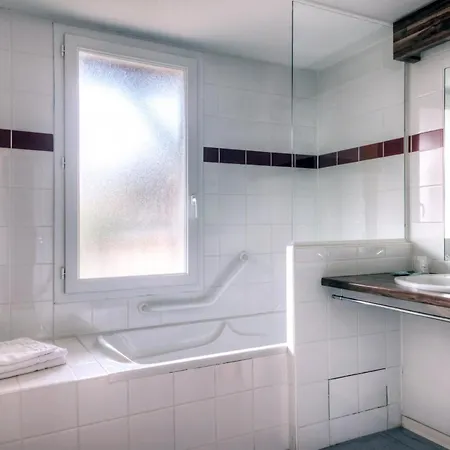 Comfort L'acacia 5*