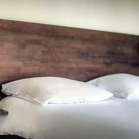 Apart-hotel Comfort L'acacia Lourdes