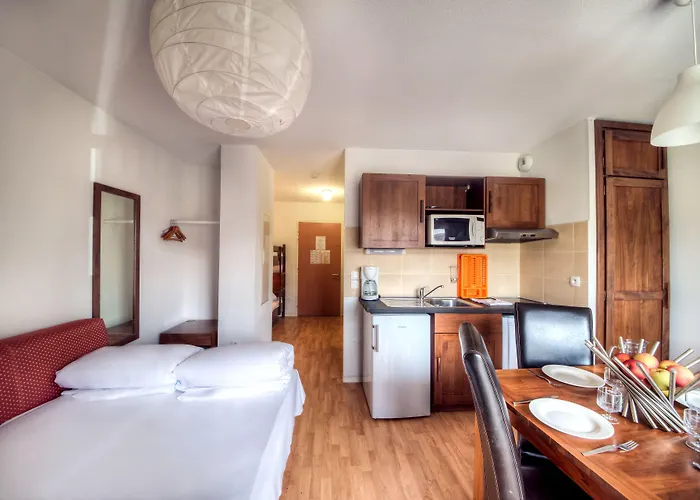 Hotell Comfort L'acacia 3*